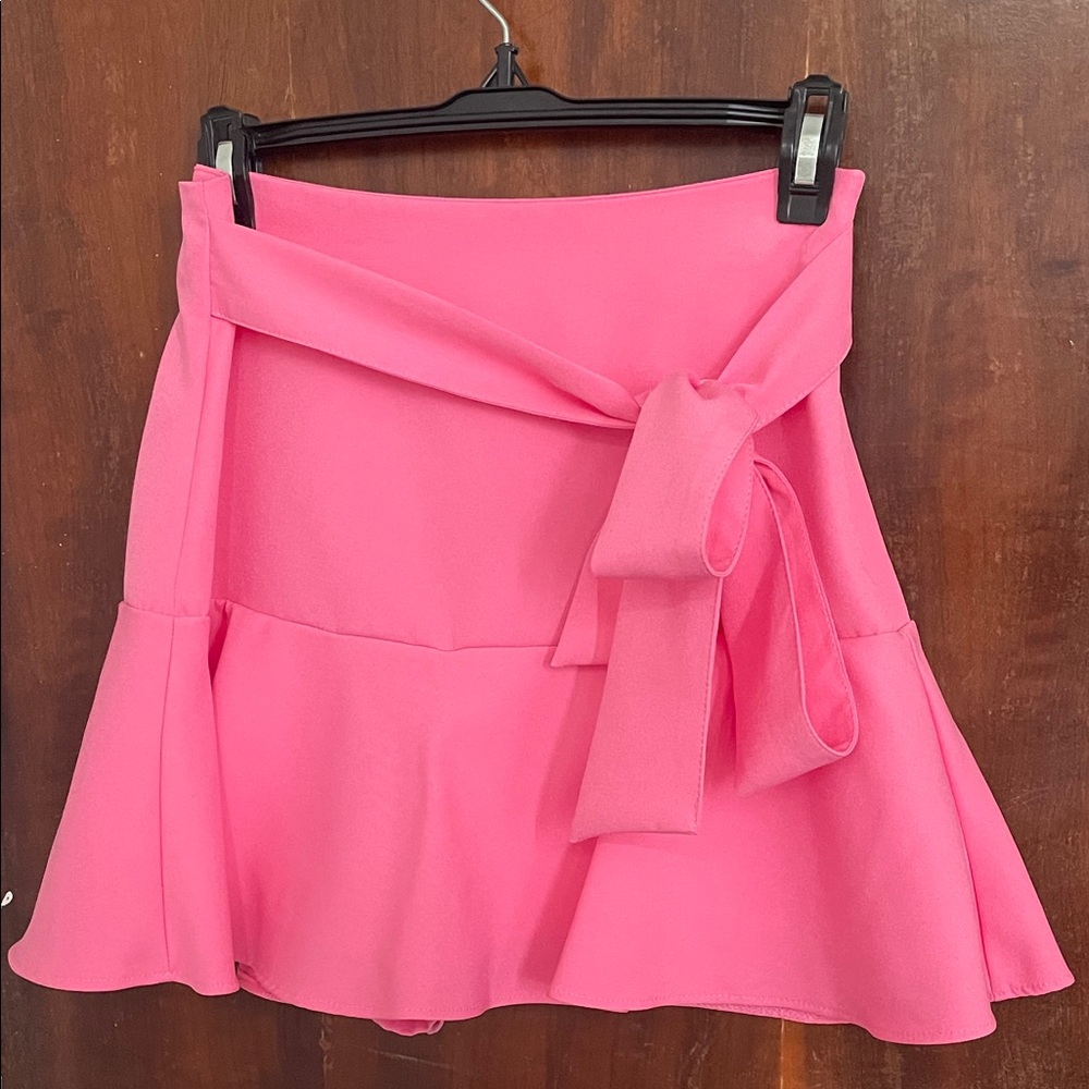 Zara Vibrant Pink A-Line Skirt with Bow